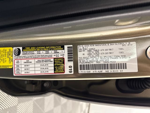 2024 Toyota Tacoma TRD Off-Road