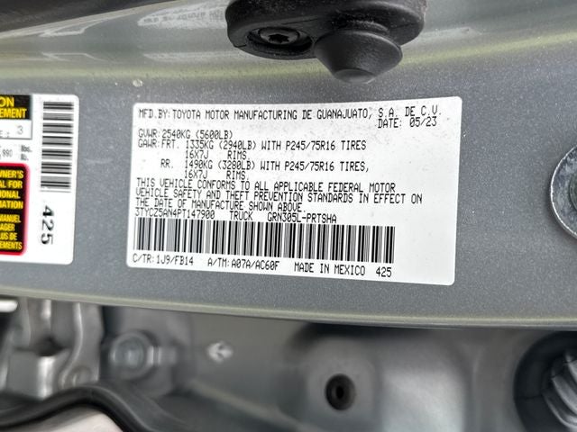 2023 Toyota Tacoma SR V6