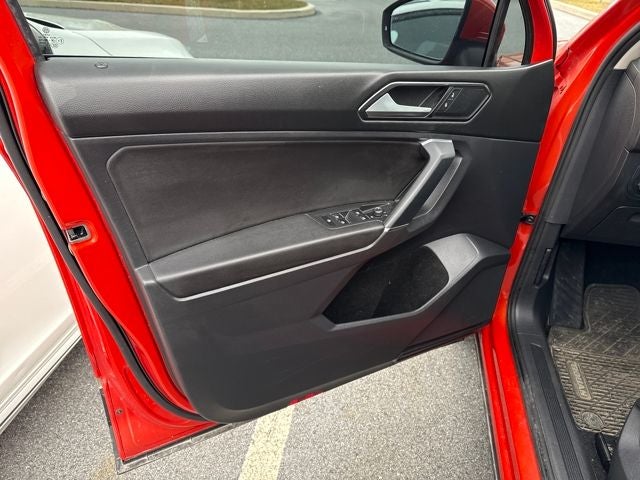 2018 Volkswagen Tiguan 2.0T SEL 4Motion