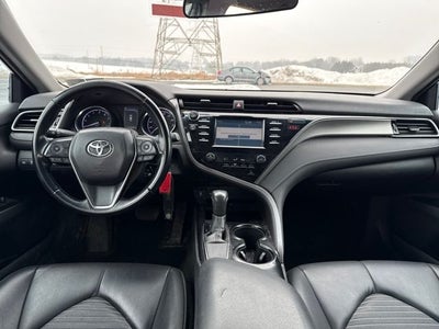 2019 Toyota Camry SE