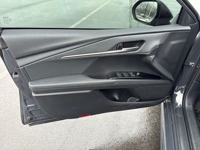 2025 Toyota AWD Camry SE