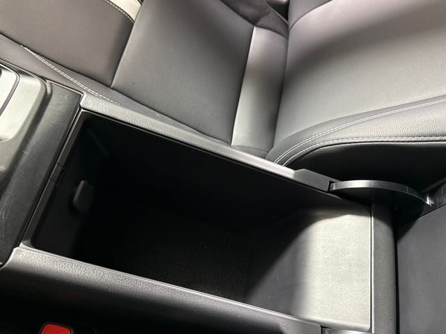 2025 Toyota AWD Camry SE