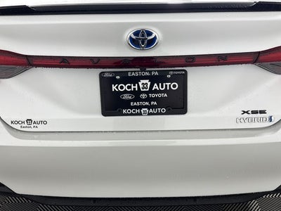 2020 Toyota Avalon Hybrid XSE