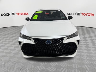 2020 Toyota Avalon Hybrid XSE