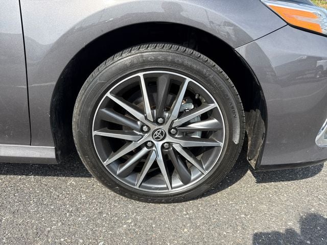 2023 Toyota Camry Hybrid XLE