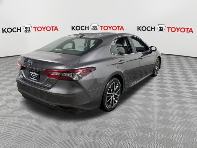 2023 Toyota Camry Hybrid XLE