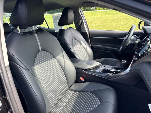 2020 Toyota AWD Camry SE