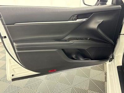 2023 Toyota AWD Camry SE