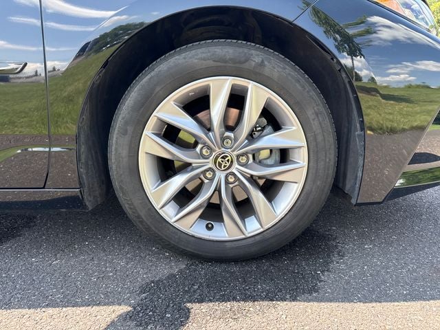 2021 Toyota Avalon XLE