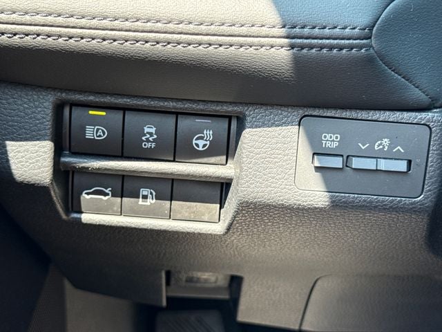 2021 Toyota Avalon XLE