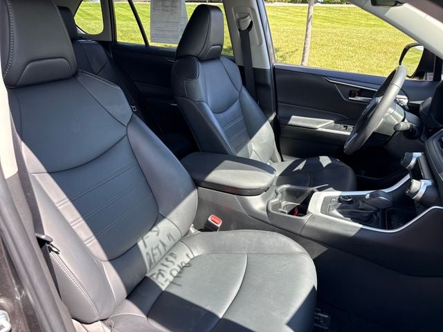 2023 Toyota RAV4 Hybrid XLE Premium