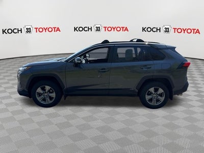 2022 Toyota RAV4 Hybrid XLE