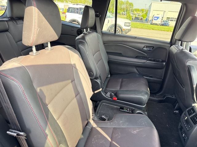 2022 Honda Pilot Black Edition