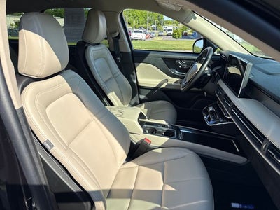 2025 Lincoln Corsair Premiere