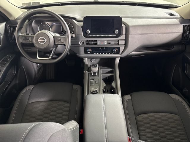 2024 Nissan Pathfinder S