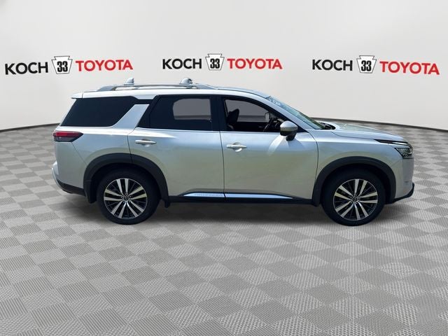 2022 Nissan Pathfinder Platinum