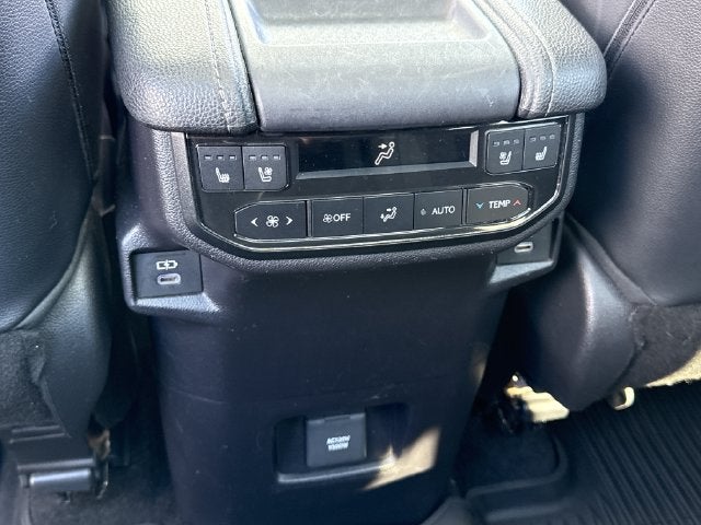 2024 Toyota Grand Highlander Hybrid MAX Platinum