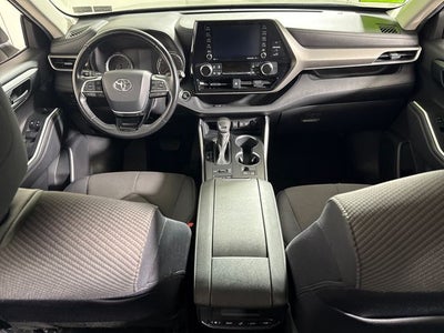 2021 Toyota Highlander LE