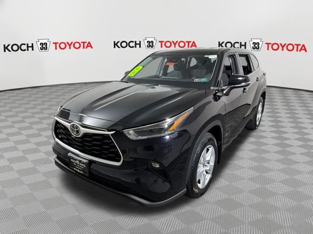 2021 Toyota Highlander LE