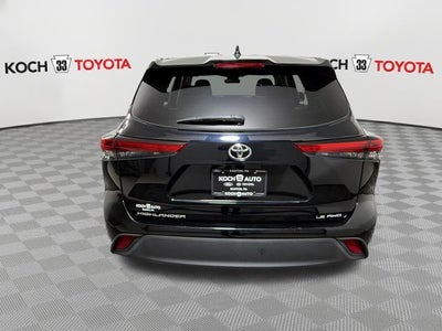 2021 Toyota Highlander LE