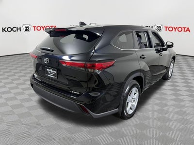 2021 Toyota Highlander LE
