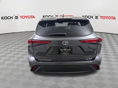 2022 Toyota Highlander LE