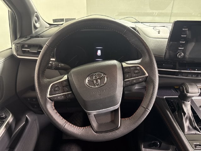 2024 Toyota Sienna XSE 7 Passenger