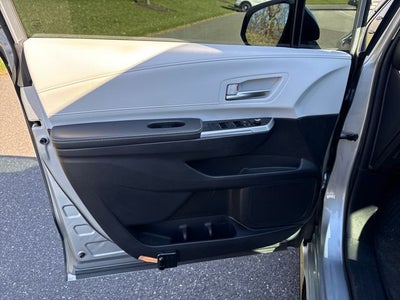 2025 Toyota Sienna XSE 7 Passenger