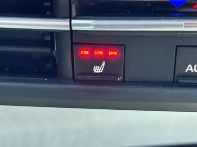 2025 Toyota Sienna XSE 7 Passenger