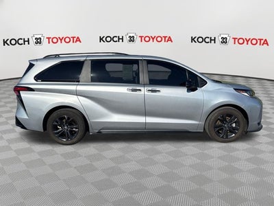 2025 Toyota Sienna XSE 7 Passenger
