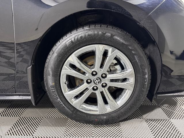 2023 Toyota Sienna XSE 7 Passenger