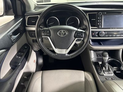 2017 Toyota Highlander Limited