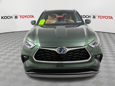 2023 Toyota Highlander Hybrid Platinum