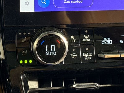 2023 Toyota Highlander Hybrid Platinum