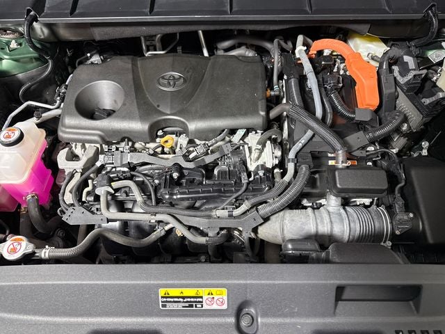 2023 Toyota Highlander Hybrid Platinum