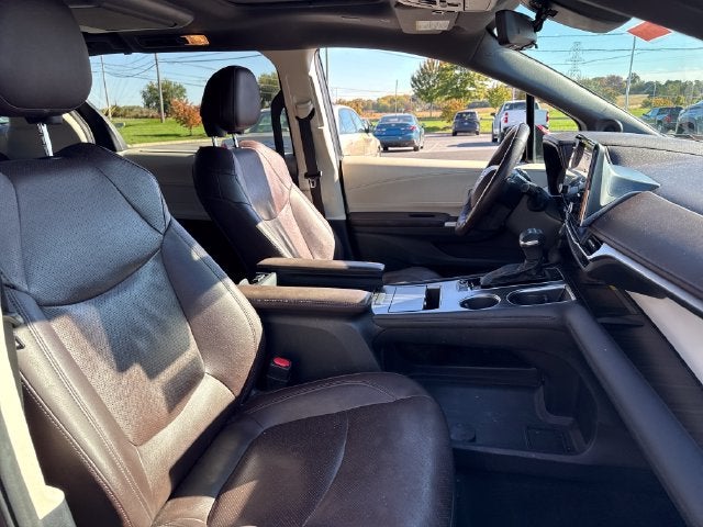 2021 Toyota Sienna Platinum 7 Passenger