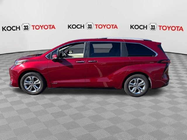 2021 Toyota Sienna Platinum 7 Passenger