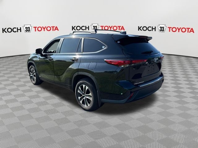 2023 Toyota Highlander Hybrid XLE