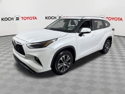 2023 Toyota Highlander XLE
