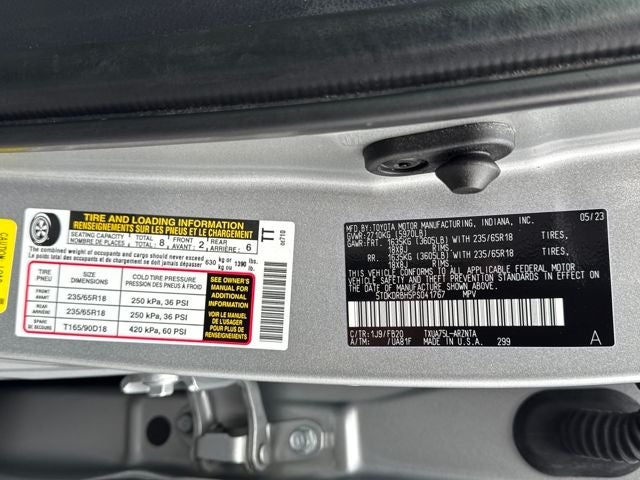 2023 Toyota Highlander LE