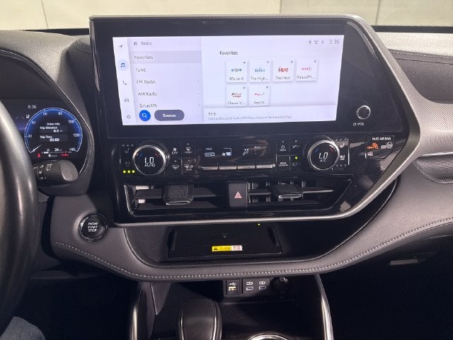 2023 Toyota Highlander Platinum