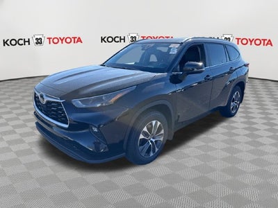 2024 Toyota Highlander XLE