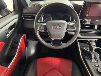 2021 Toyota Highlander XSE