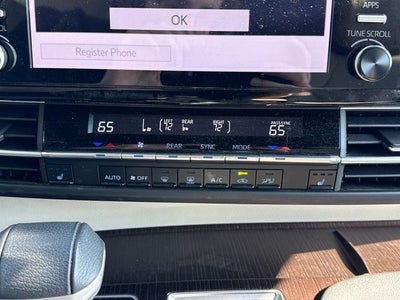 2023 Toyota Sienna XLE 7 Passenger
