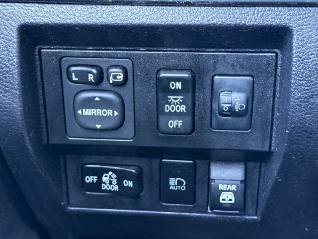 2019 Toyota Tundra Platinum 5.7L V8