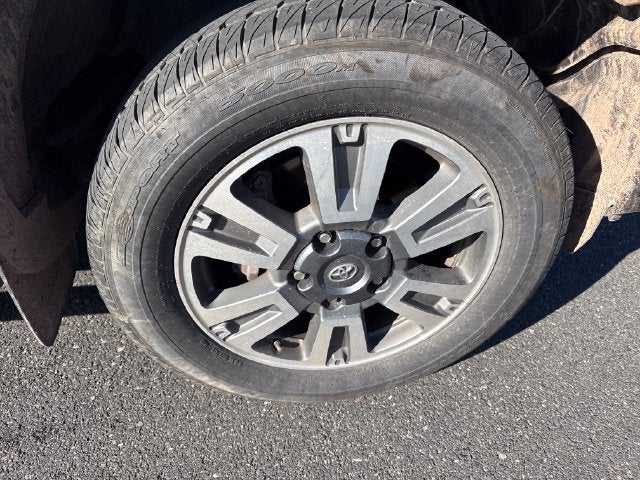 2019 Toyota Tundra Platinum 5.7L V8
