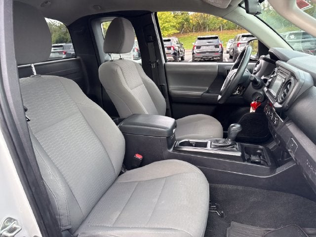 2017 Toyota Tacoma SR