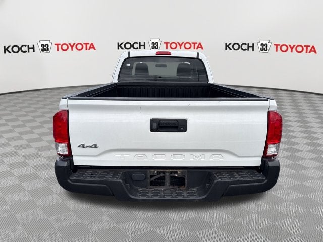 2017 Toyota Tacoma SR
