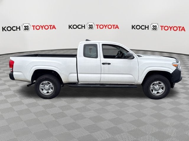 2017 Toyota Tacoma SR