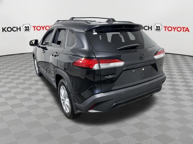 2024 Toyota Corolla Cross LE